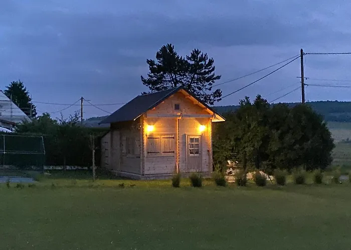 Des Coteaux Campsite *